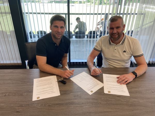 Afbeelding: Luuk te Boekhorst contract