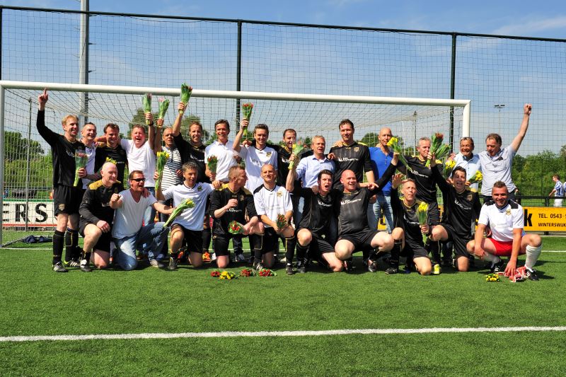 Afbeelding: FCW 4 kampioen