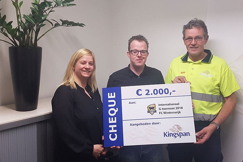Afbeelding: 20180320_Uitreiking-cheque-Kingspan