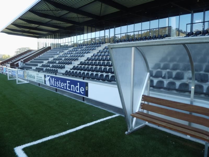 Afbeelding: 2013-10-10 Dug outs 002
