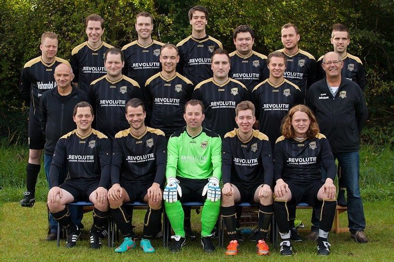 Afbeelding: Zondag 10 seizoen 2014-2015