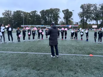 Indrukwekkend eerbetoon voorafgaand duel JO9-1